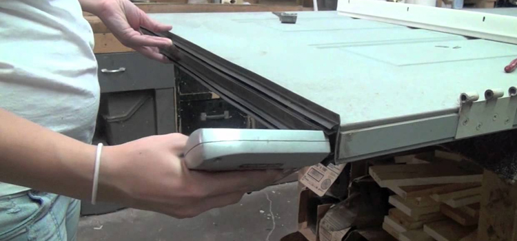 damaged steel door repair Madera